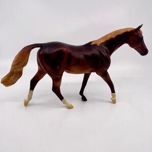 Breyer ARIAT Horse Model 500107 Limited Edition Chestnut Warmblood Retired